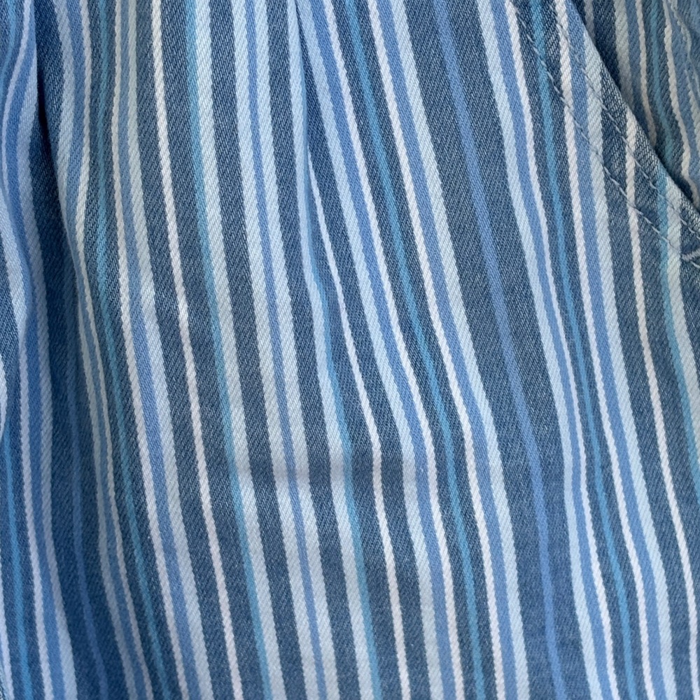 American Eagle Blue White Striped Paperbag Waist Shorts with Belt Size 6 - Picture 2 of 7